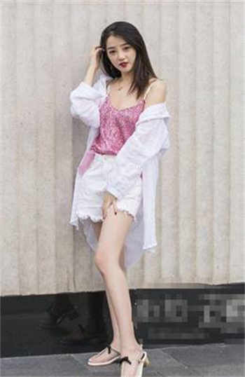 兼职期间的妻子