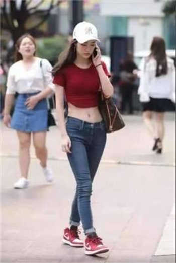 吴梦梦台湾游泳