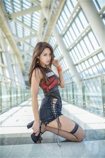 溺水的身材好女尸