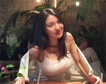 百利宫app老版视频下载