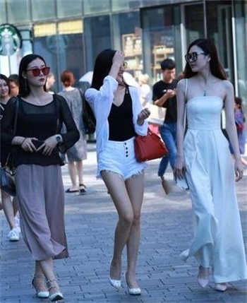 工厂车间流水线实拍视频
