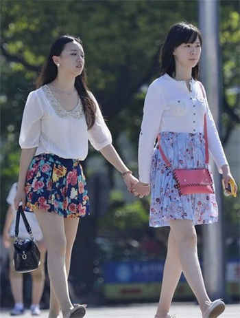 小说人物有陆沉言和叶芝涵