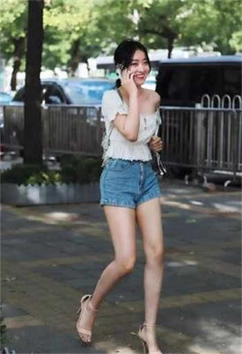 《镪迫臣服》