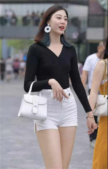 qr九尾狐狸牛牛a