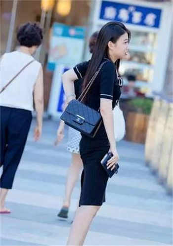 可以随便上女npc的游戏
