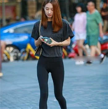 我家兔兔超凶的三千