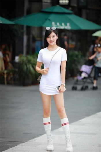 香艳小店 无遮挡版