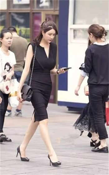 无需下载直接看情侣打扑克