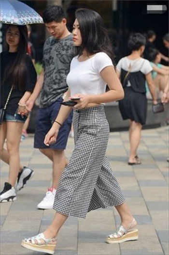 黑桃q俱乐部
