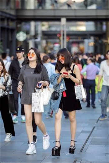 同城密聊视频是真的吗