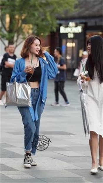 冯提莫为杜蕾斯图