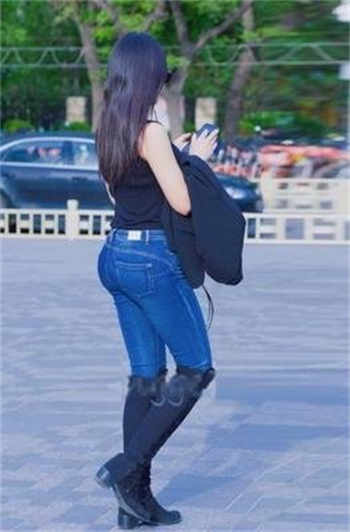 小公务员熟情女缘
