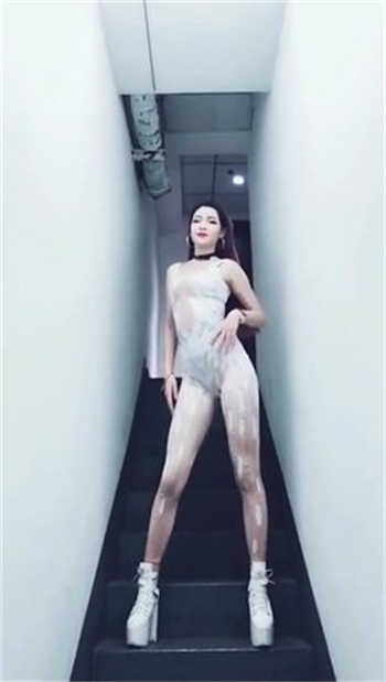 女朋友过生日说说感动