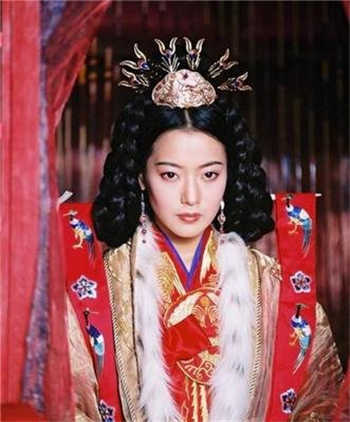 抖音女主播很多卖的